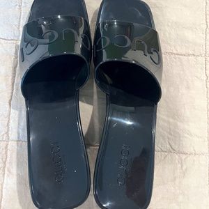 Gucci Rubber Slide Sandal Size 11 - Great Condition